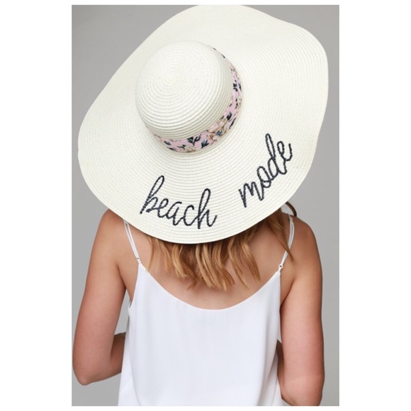Accessories - Beach Mode Floppy Sun Hat NWT Accessories - Beach Mode Floppy Sun Hat NWT